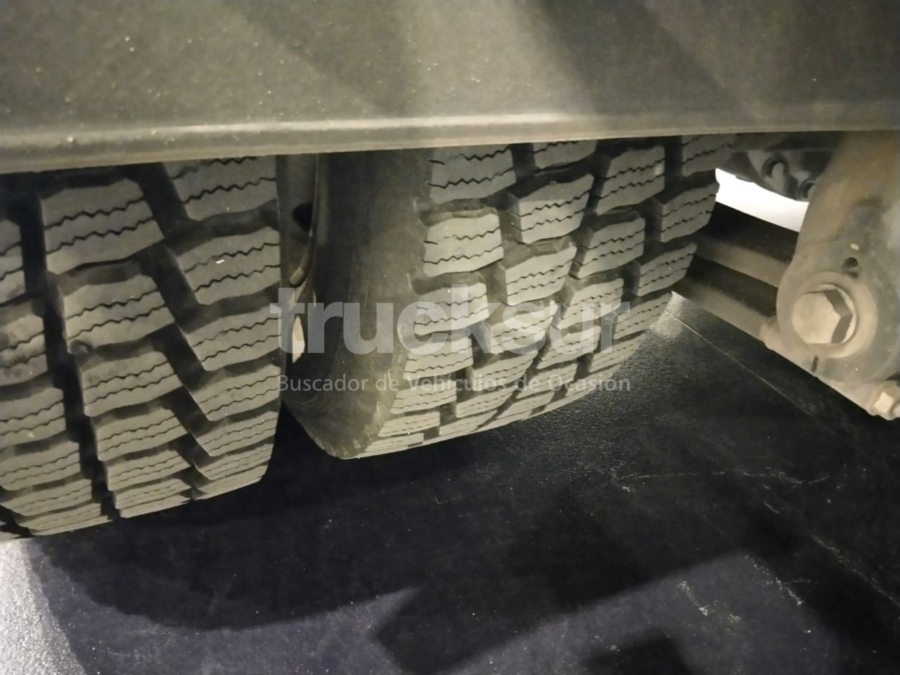 Truk box RENAULT D280.18: gambar 9 Truk box RENAULT D280.18: gambar 9