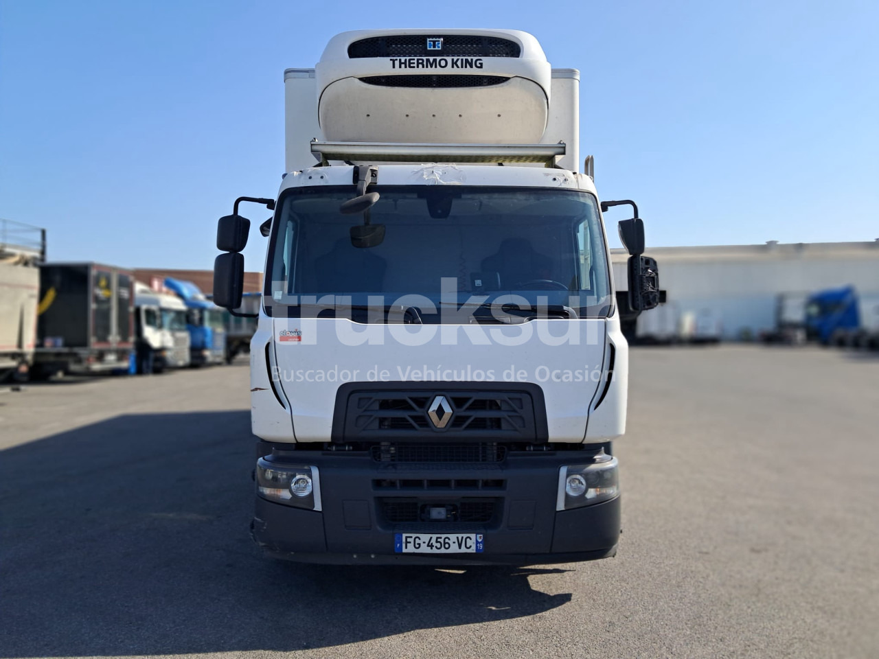 RENAULT D320.18 - Truk berpendingin: gambar 5 RENAULT D320.18 - Truk berpendingin: gambar 5