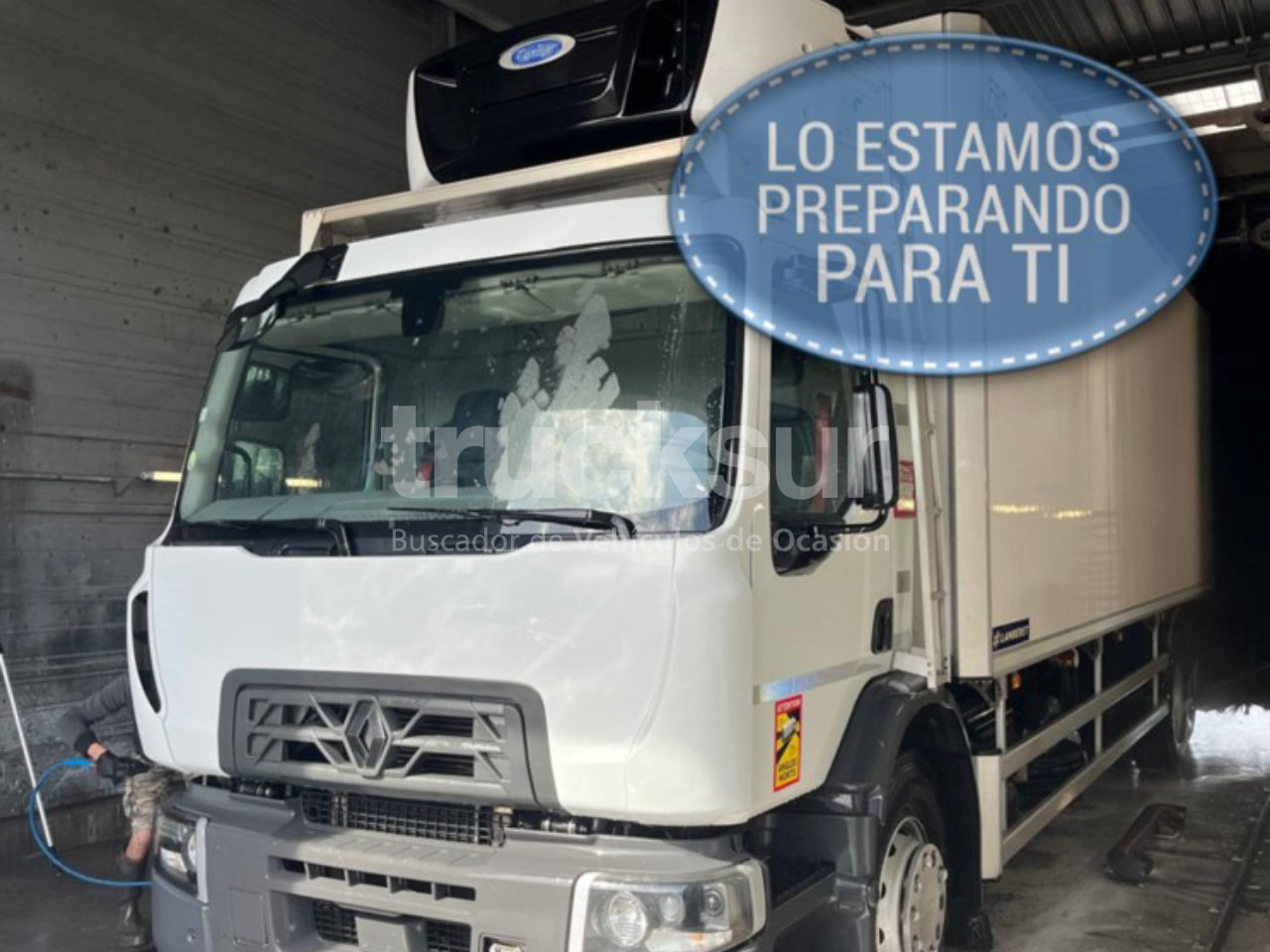 RENAULT D320 ejes 6x2*4 - Truk berpendingin: gambar 1 RENAULT D320 ejes 6x2*4 - Truk berpendingin: gambar 1
