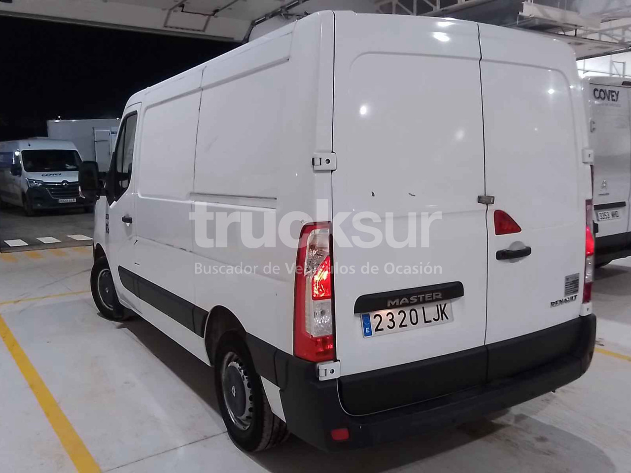 RENAULT MASTER 125.35 - Van berpendingin: gambar 3 RENAULT MASTER 125.35 - Van berpendingin: gambar 3