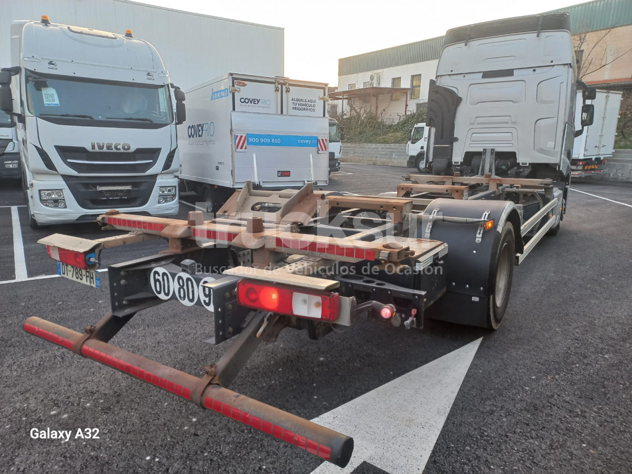RENAULT T430 - Pengangkut kontainer/ Container truck: gambar 3 RENAULT T430 - Pengangkut kontainer/ Container truck: gambar 3