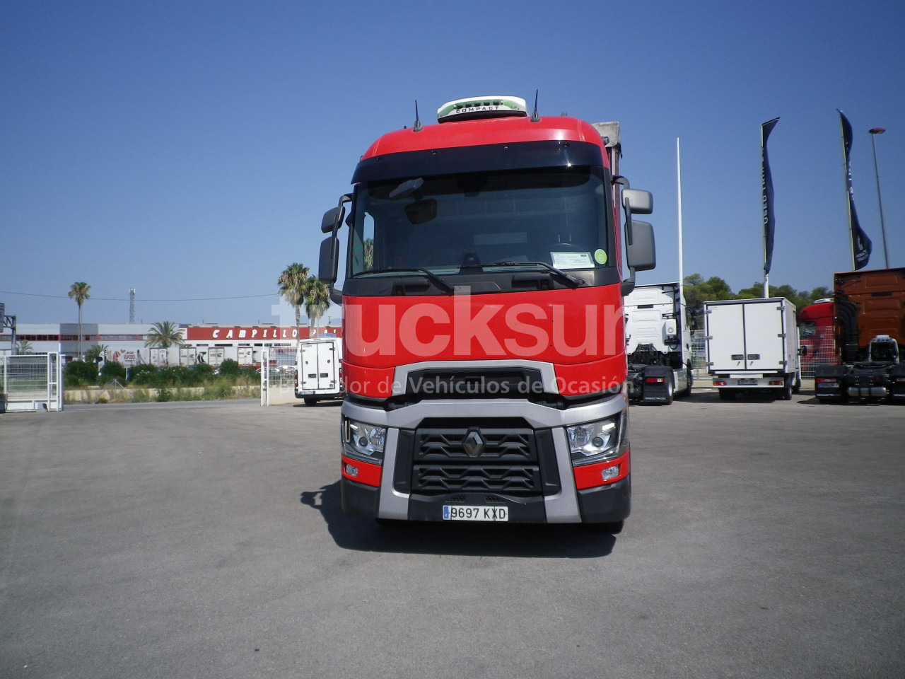 RENAULT T480 HIGH SLEEPER CAB - Truk dengan terpal samping: gambar 3 RENAULT T480 HIGH SLEEPER CAB - Truk dengan terpal samping: gambar 3