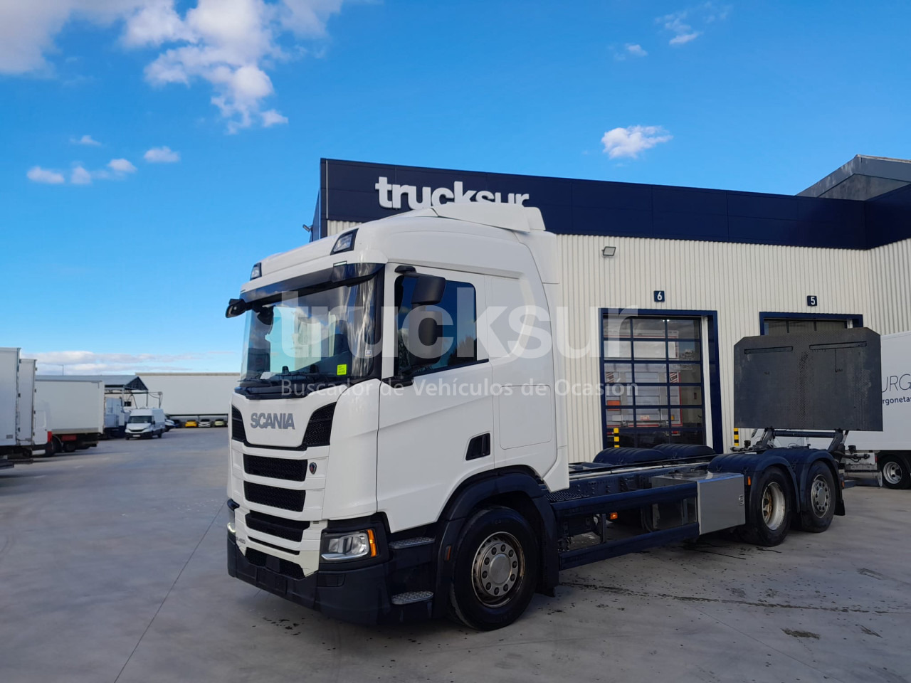 SCANIA R450.26 ejes 6x2*4 - Truk sasis: gambar 1 SCANIA R450.26 ejes 6x2*4 - Truk sasis: gambar 1