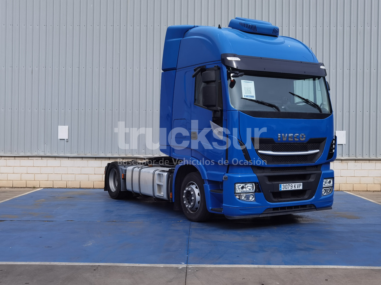 IVECO STRALIS AS440S46T/P HI-WAY - Tractor head: gambar 2 IVECO STRALIS AS440S46T/P HI-WAY - Tractor head: gambar 2