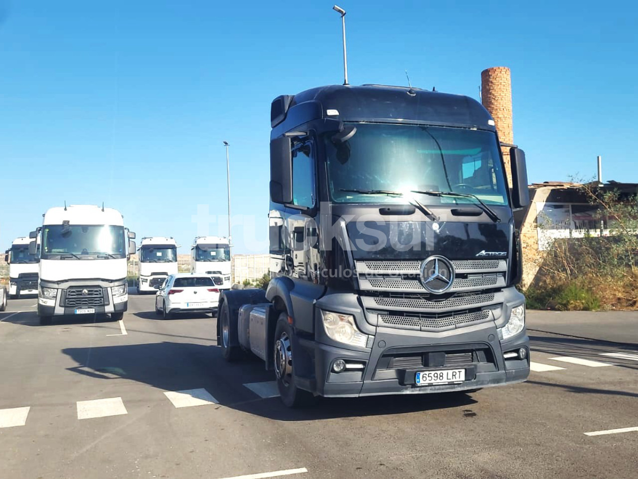 MERCEDES MERCEDES ACTROS 2143 - Tractor head: gambar 4 MERCEDES MERCEDES ACTROS 2143 - Tractor head: gambar 4