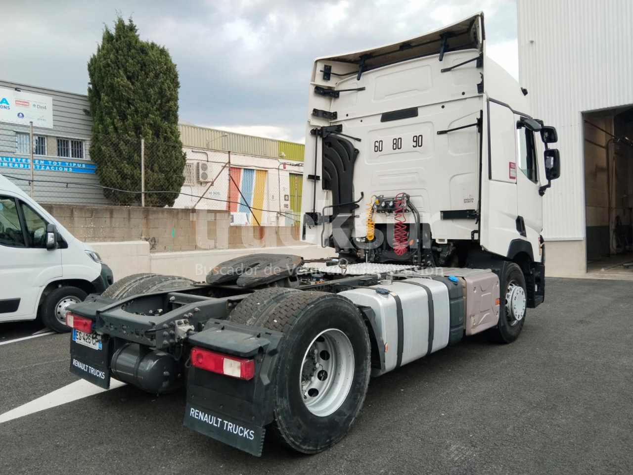 RENAULT T480.18 - Tractor head: gambar 3 RENAULT T480.18 - Tractor head: gambar 3