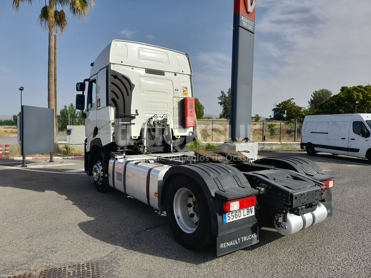 RENAULT T480 SLEEPER CAB - Tractor head: gambar 4 RENAULT T480 SLEEPER CAB - Tractor head: gambar 4