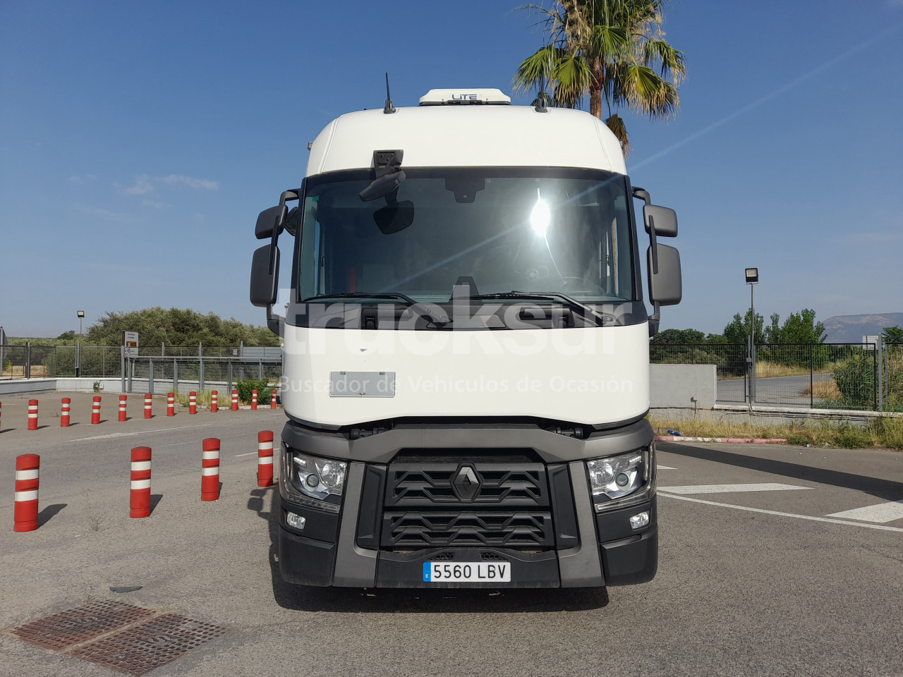 RENAULT T480 SLEEPER CAB - Tractor head: gambar 3 RENAULT T480 SLEEPER CAB - Tractor head: gambar 3