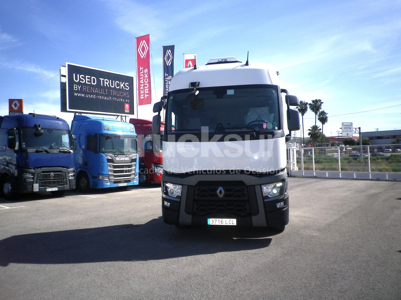 RENAULT T480 SLEEPER CAB - Tractor head: gambar 4 RENAULT T480 SLEEPER CAB - Tractor head: gambar 4