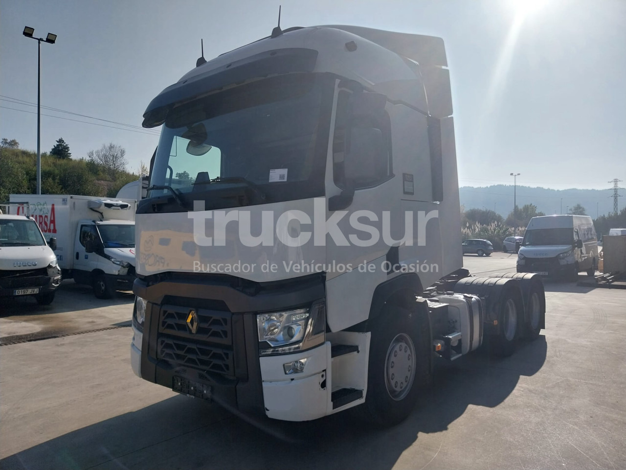 RENAULT T520 6X2*4 SLEEPER CAB - Tractor head: gambar 2 RENAULT T520 6X2*4 SLEEPER CAB - Tractor head: gambar 2
