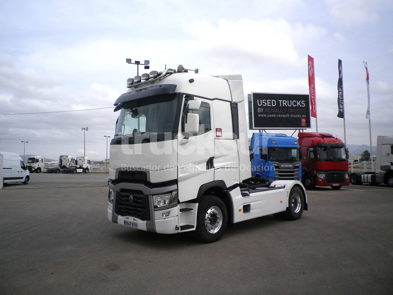 RENAULT T520 HIGH SLEEPER CAB - Tractor head: gambar 1 RENAULT T520 HIGH SLEEPER CAB - Tractor head: gambar 1