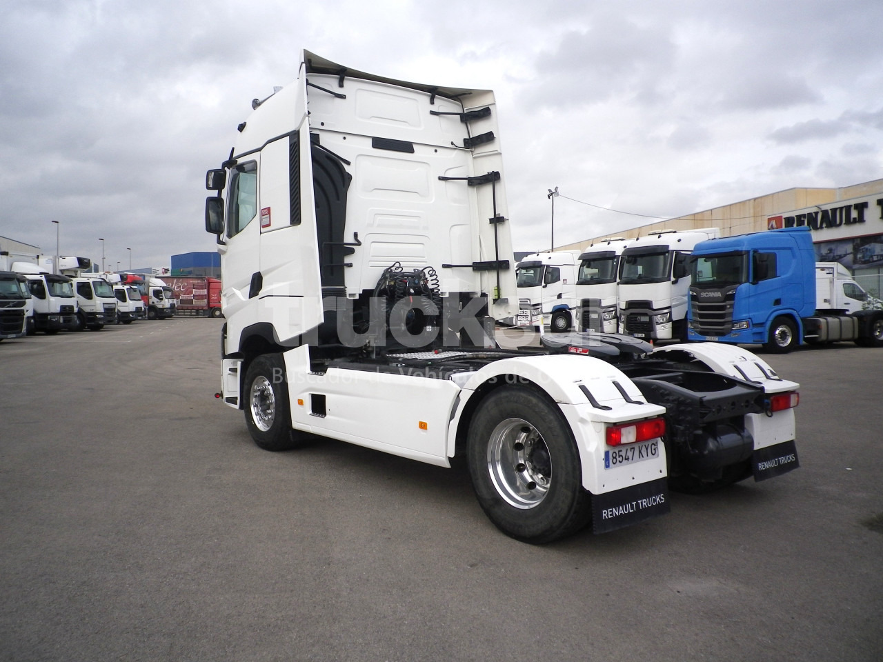 RENAULT T520 HIGH SLEEPER CAB - Tractor head: gambar 5 RENAULT T520 HIGH SLEEPER CAB - Tractor head: gambar 5