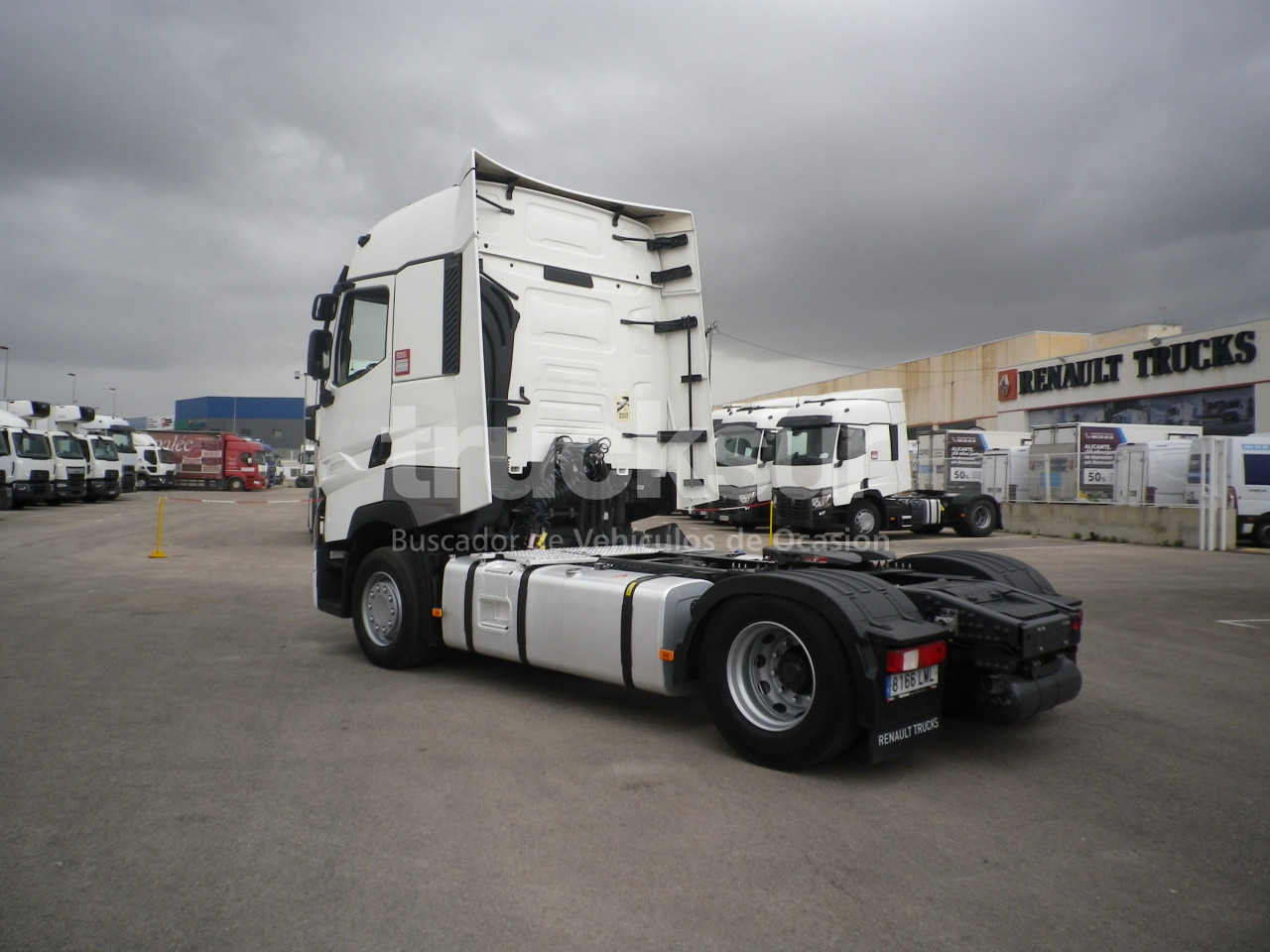 RENAULT T520 HIGH SLEEPER CAB - Tractor head: gambar 5 RENAULT T520 HIGH SLEEPER CAB - Tractor head: gambar 5