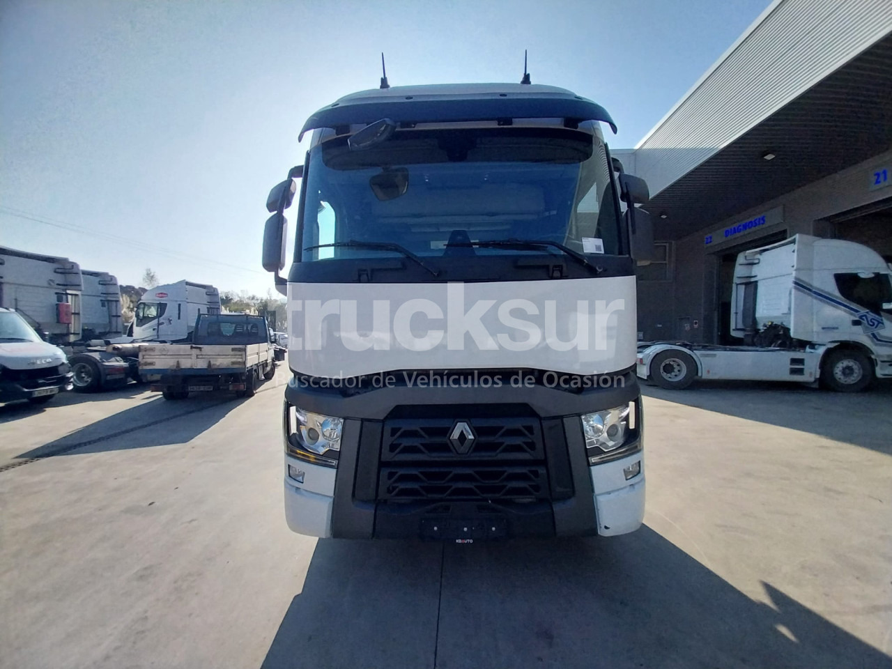 RENAULT T520 SLEEPER CAB - Tractor head: gambar 1 RENAULT T520 SLEEPER CAB - Tractor head: gambar 1