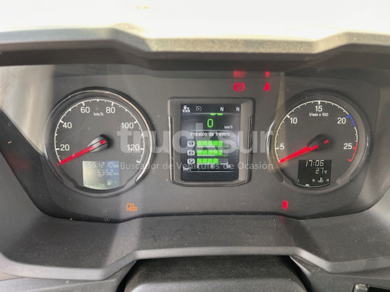 SCANIA R410 - Tractor head: gambar 4 SCANIA R410 - Tractor head: gambar 4