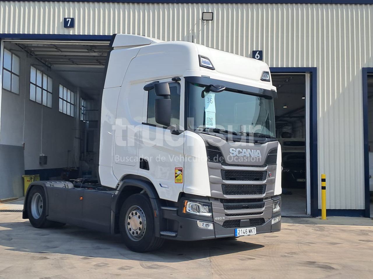 SCANIA R460 - Tractor head: gambar 1 SCANIA R460 - Tractor head: gambar 1