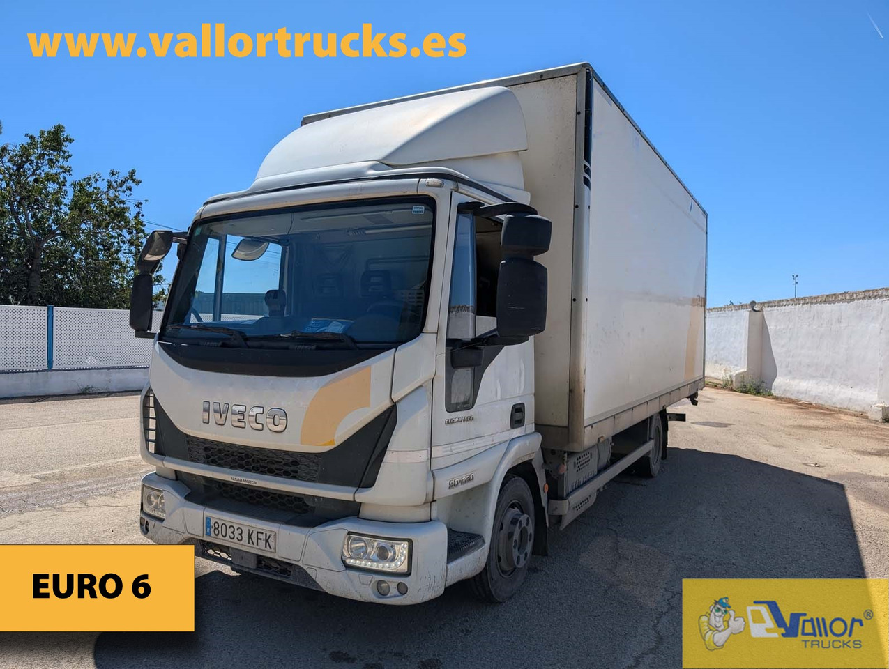 IVECO 90E220 - Truk box: gambar 1 IVECO 90E220 - Truk box: gambar 1