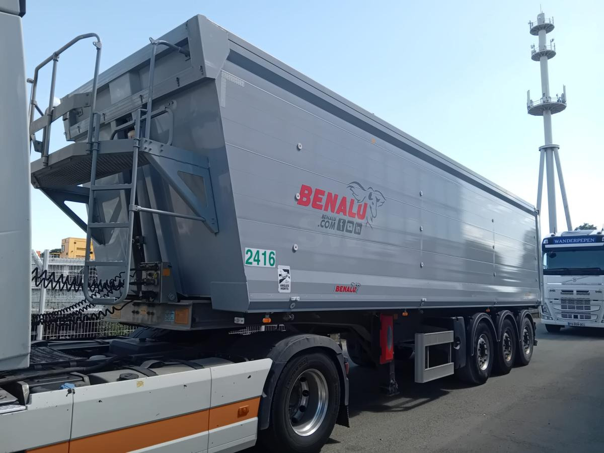 Benalu - Semi-trailer jungkit: gambar 1 Benalu - Semi-trailer jungkit: gambar 1