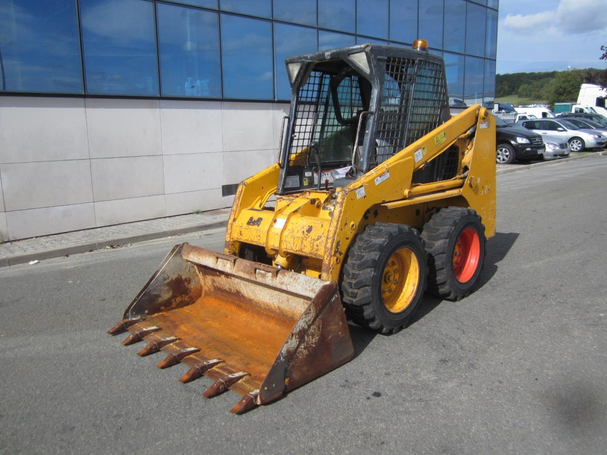 Bobcat S130 - Skid steer: gambar 2 Bobcat S130 - Skid steer: gambar 2