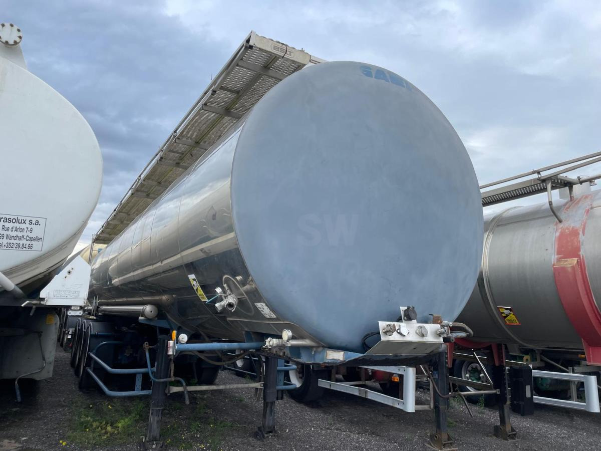 Bsl - Semi-trailer tangki: gambar 1 Bsl - Semi-trailer tangki: gambar 1