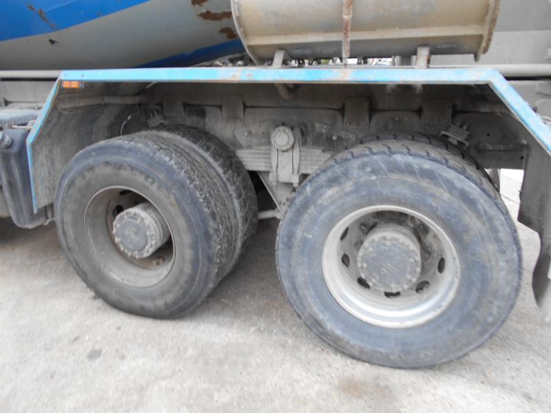 Truk pengaduk beton DAF CF85 360: gambar 8