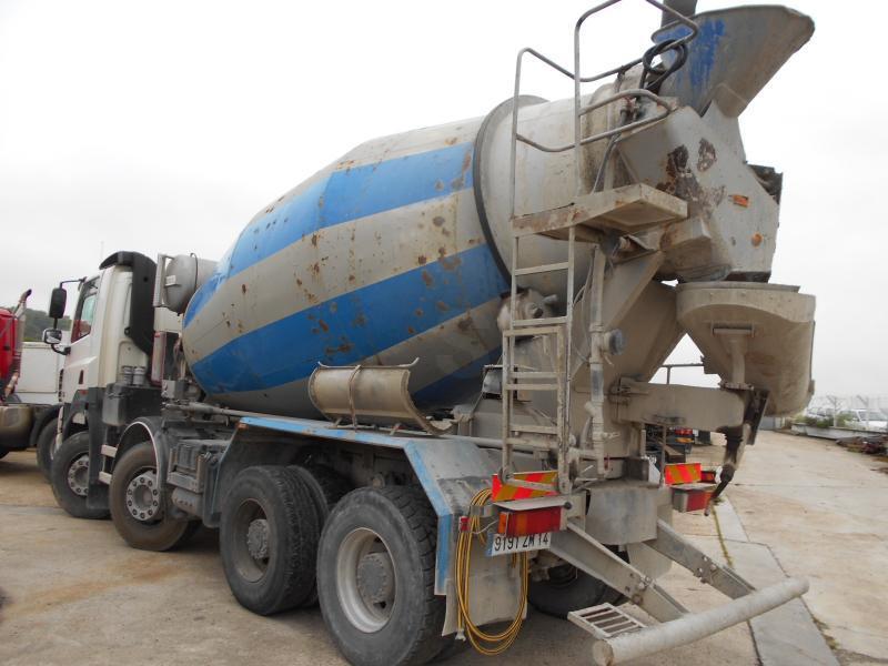 Truk pengaduk beton DAF CF85 360: gambar 7