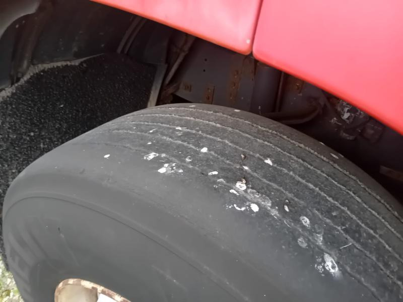 DAF XF 480 - Truk box: gambar 3 DAF XF 480 - Truk box: gambar 3