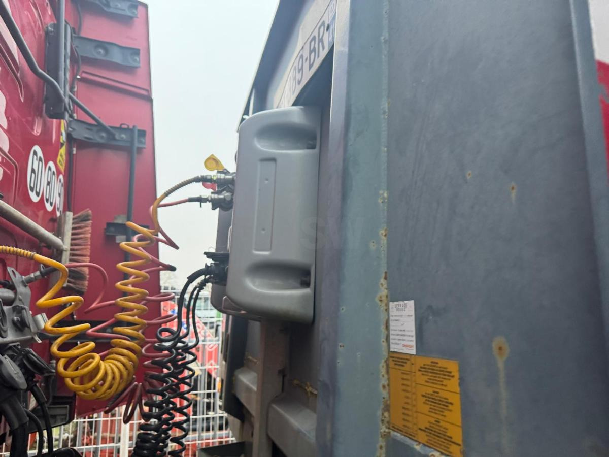 Semi-trailer flatbed Fruehauf: gambar 11