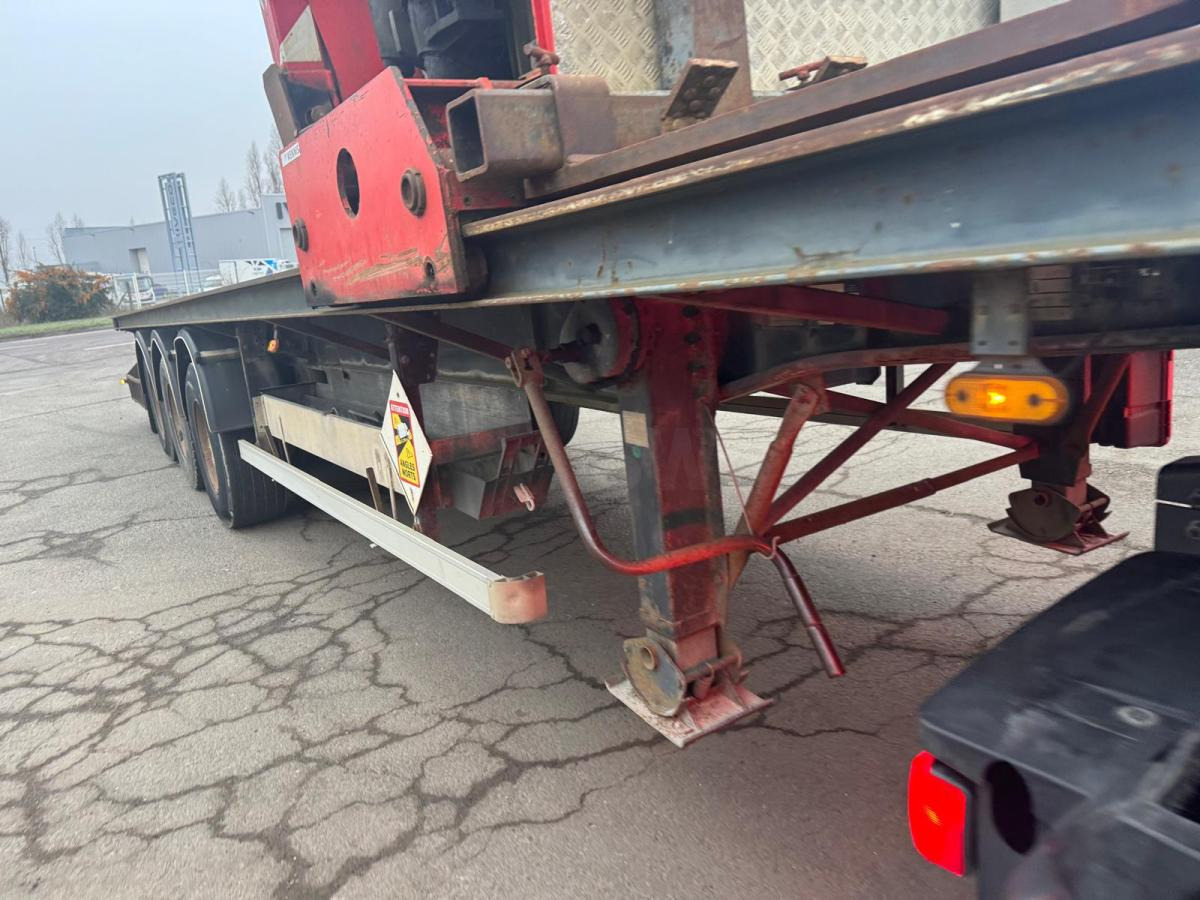 Semi-trailer flatbed Fruehauf: gambar 16