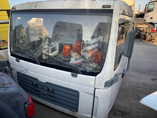 MAN TGA - Kabin untuk Truk: gambar 3 MAN TGA - Kabin untuk Truk: gambar 3