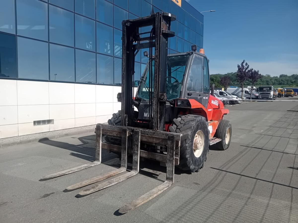 Manitou MC40 - Forklift diesel: gambar 1 Manitou MC40 - Forklift diesel: gambar 1