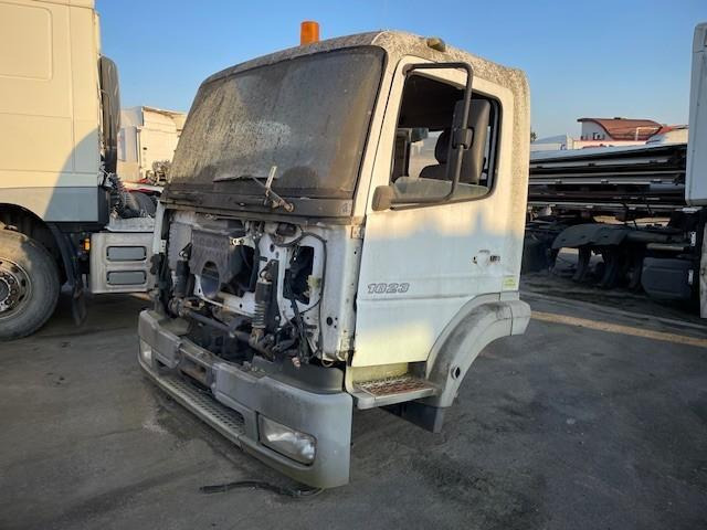 Mercedes ATEGO - Kabin untuk Truk: gambar 1 Mercedes ATEGO - Kabin untuk Truk: gambar 1