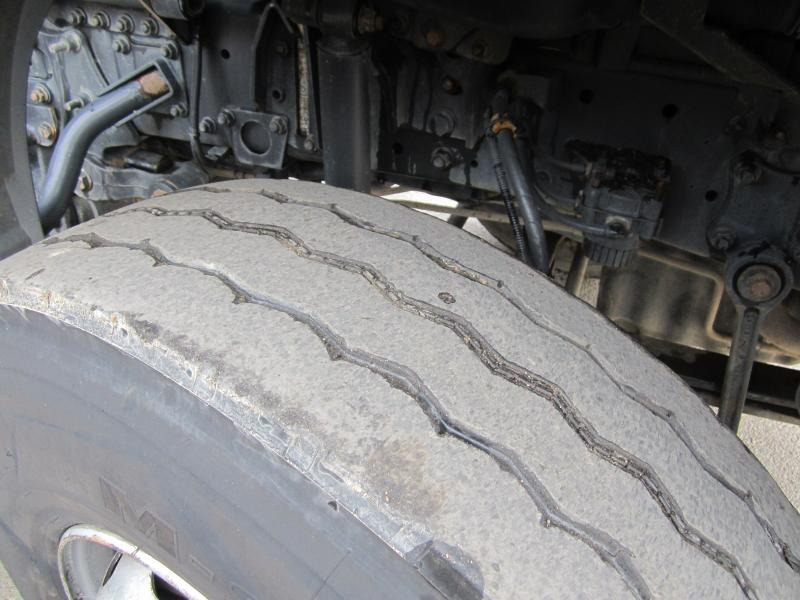 Mercedes AXOR 3236 - Truk jungkit: gambar 5 Mercedes AXOR 3236 - Truk jungkit: gambar 5