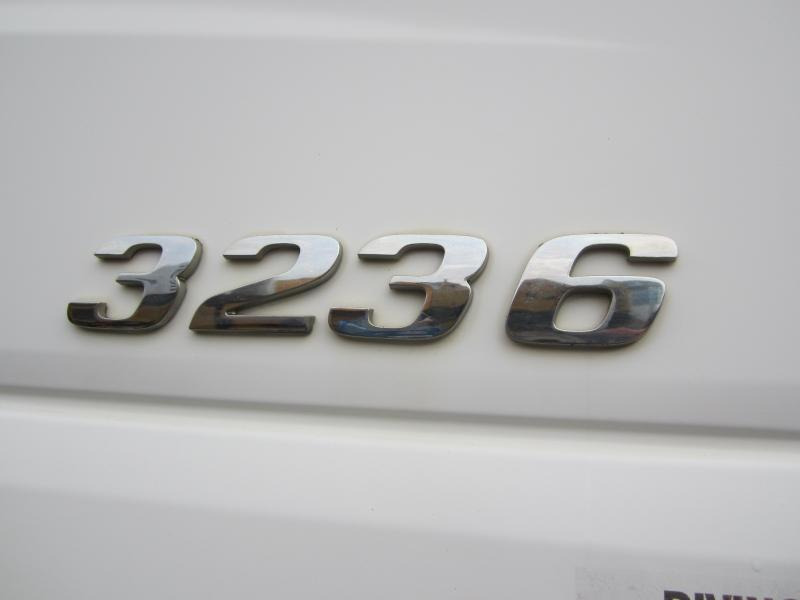 Mercedes AXOR 3236 - Truk jungkit: gambar 3 Mercedes AXOR 3236 - Truk jungkit: gambar 3