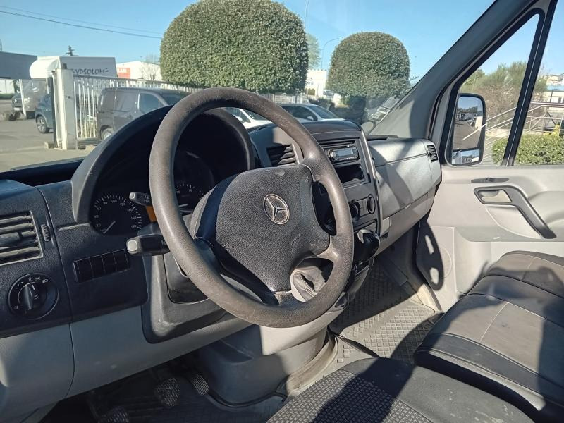 Mercedes Sprinter 218 CDI - Van panel: gambar 5 Mercedes Sprinter 218 CDI - Van panel: gambar 5