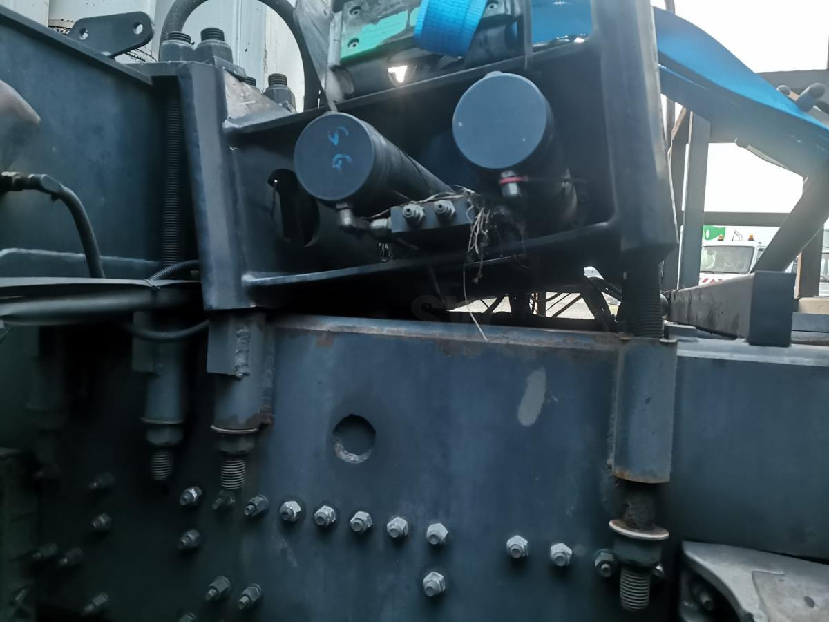 Truk jungkit, Truk derek Renault C-Series 460: gambar 29