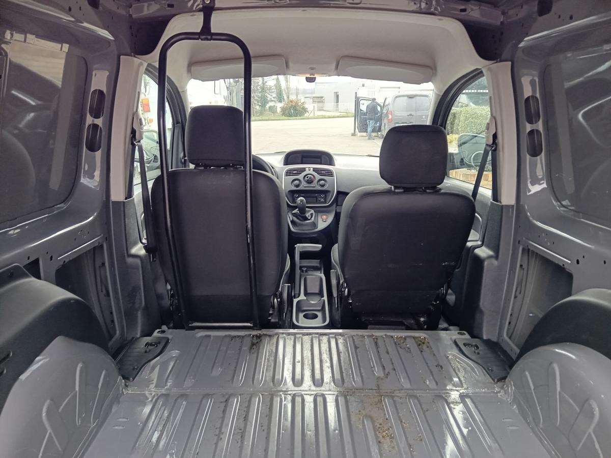 Renault Kangoo - Van panel: gambar 4 Renault Kangoo - Van panel: gambar 4