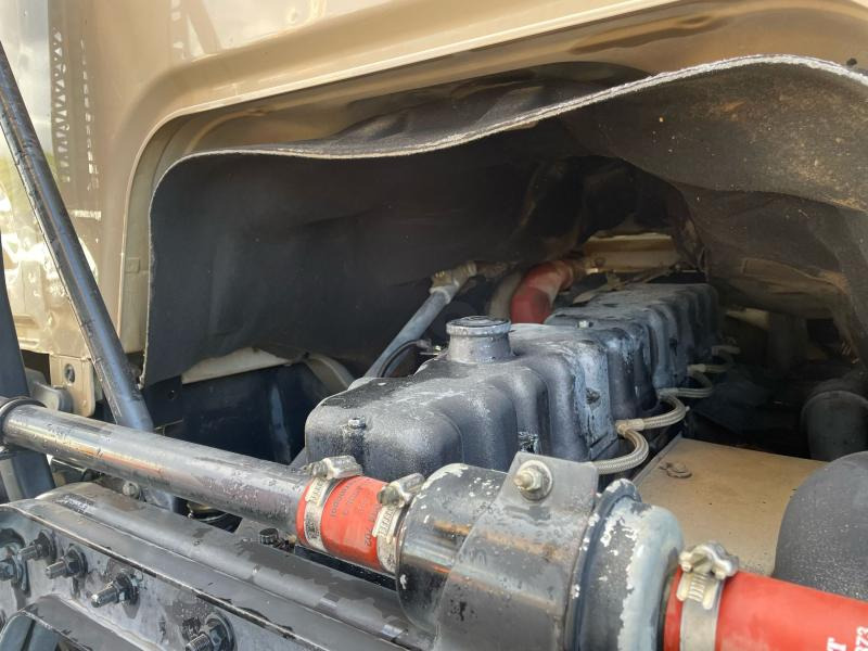 Renault Kerax 340 - Truk jungkit: gambar 5 Renault Kerax 340 - Truk jungkit: gambar 5