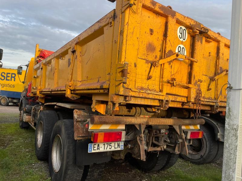 Renault Kerax 370 DCI - Truk jungkit: gambar 4 Renault Kerax 370 DCI - Truk jungkit: gambar 4