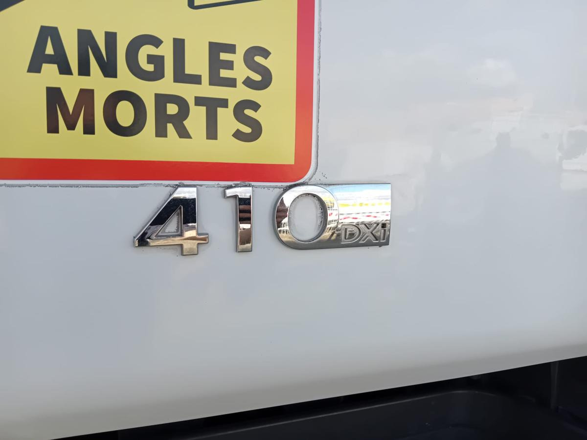 Renault Kerax 410 DXI - Truk jungkit: gambar 2 Renault Kerax 410 DXI - Truk jungkit: gambar 2