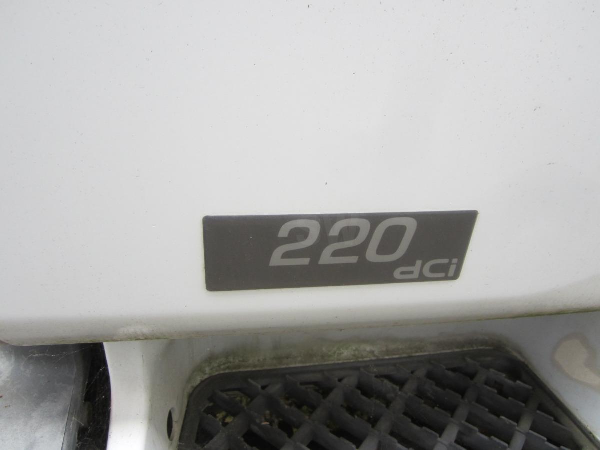 Renault Midlum 220 DCI - Truk box: gambar 3 Renault Midlum 220 DCI - Truk box: gambar 3