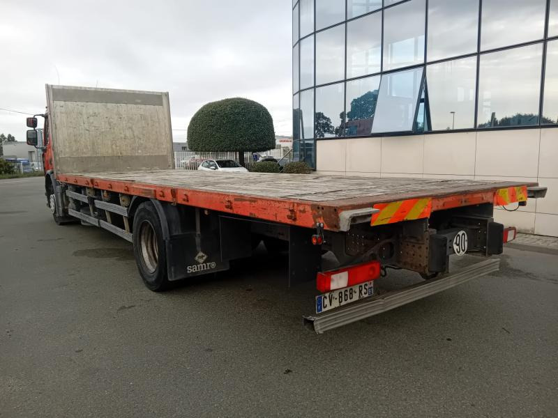 Renault Premium 280 DXI - Truk flatbed: gambar 2 Renault Premium 280 DXI - Truk flatbed: gambar 2