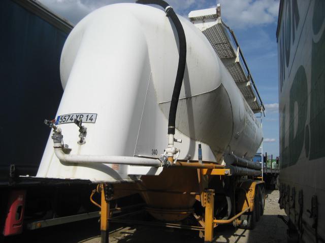 Spitzer - Semi trailer silo: gambar 1 Spitzer - Semi trailer silo: gambar 1