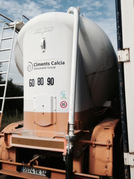Spitzer - Semi trailer silo: gambar 4 Spitzer - Semi trailer silo: gambar 4