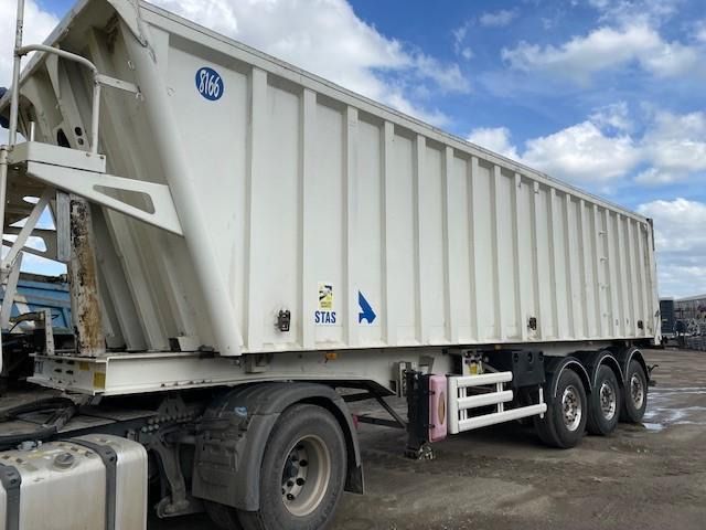 Stas - Semi-trailer jungkit: gambar 1 Stas - Semi-trailer jungkit: gambar 1