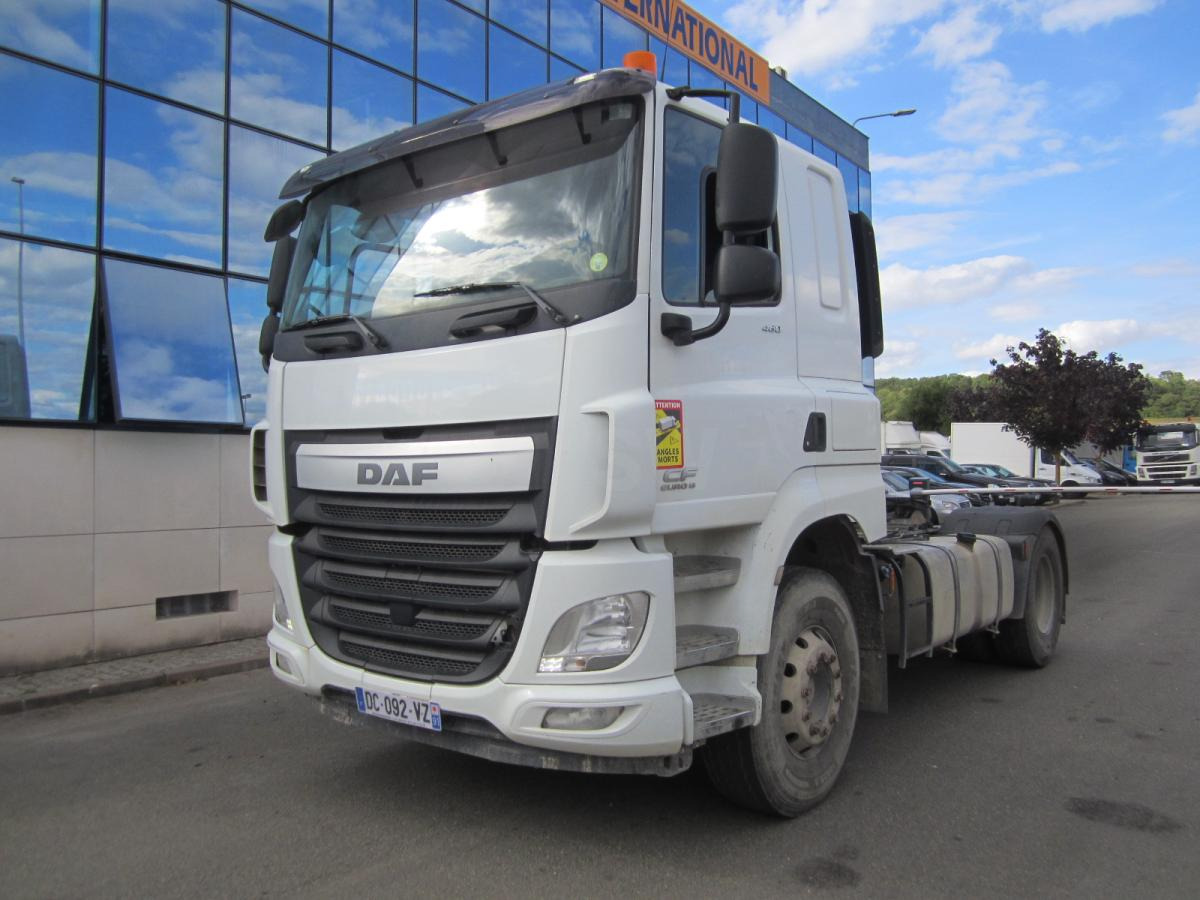DAF CF 460 - Tractor head: gambar 1 DAF CF 460 - Tractor head: gambar 1