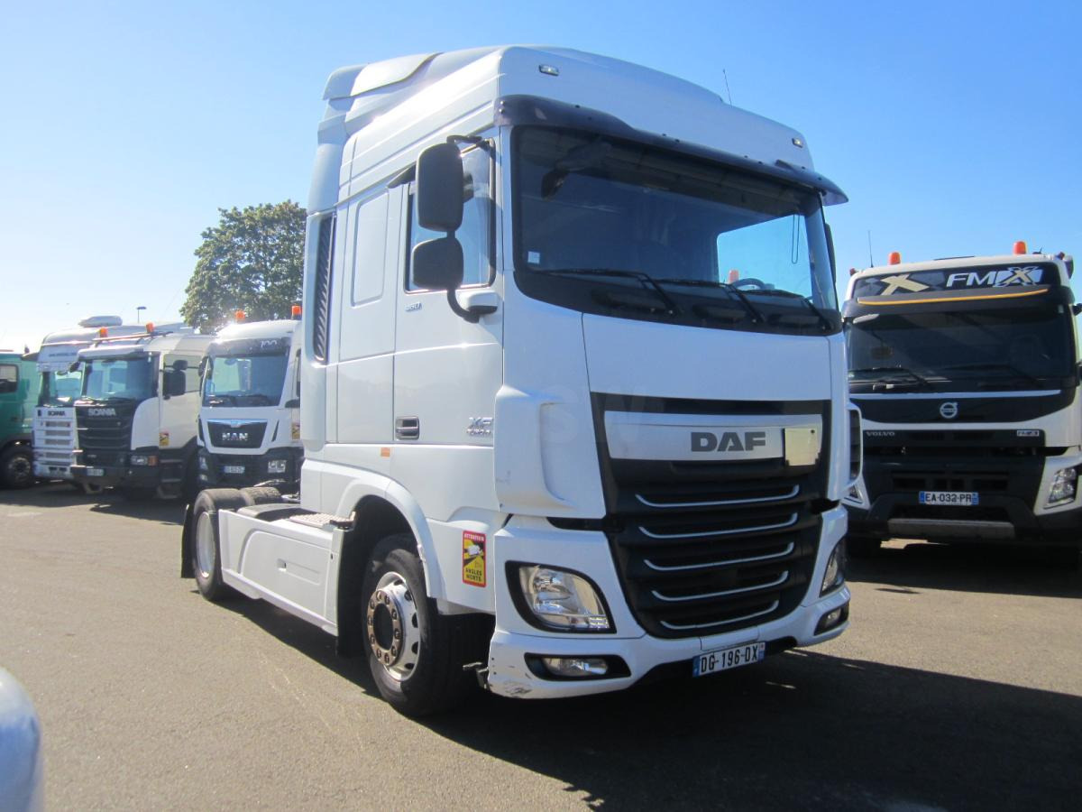 DAF XF105 460 - Tractor head: gambar 1 DAF XF105 460 - Tractor head: gambar 1