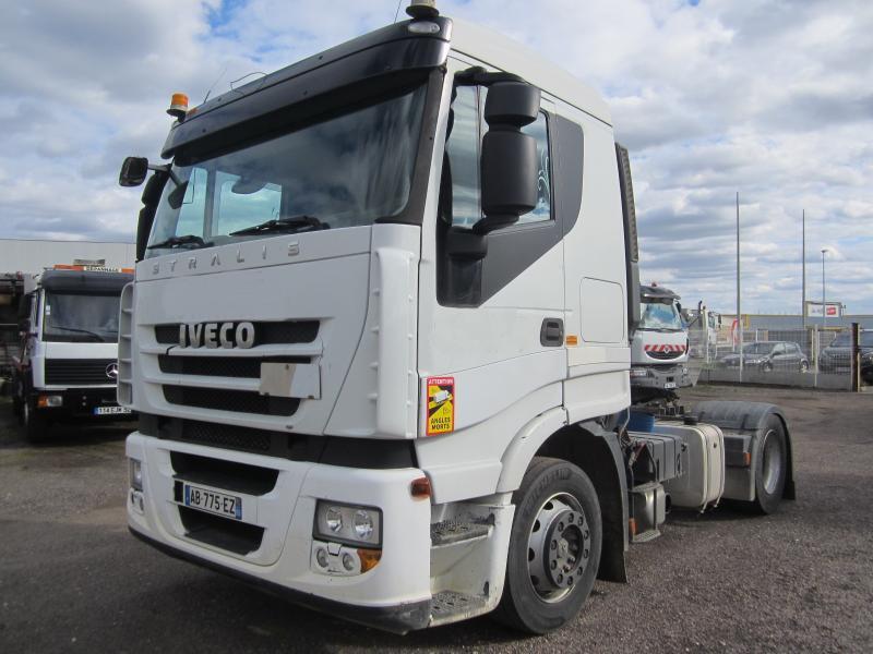 Iveco Stralis 440 S 45 - Tractor head: gambar 1 Iveco Stralis 440 S 45 - Tractor head: gambar 1