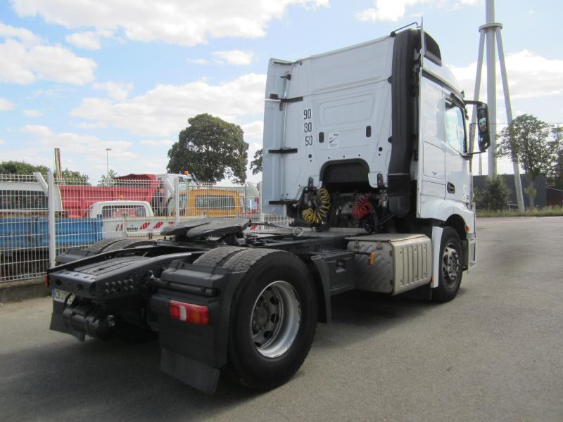 Mercedes Actros 1845 - Tractor head: gambar 5 Mercedes Actros 1845 - Tractor head: gambar 5