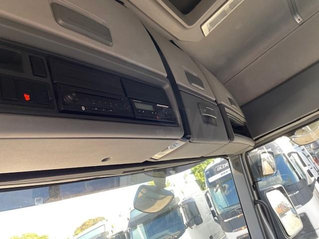 Tractor head Renault Gamme T 460: gambar 8 Tractor head Renault Gamme T 460: gambar 8